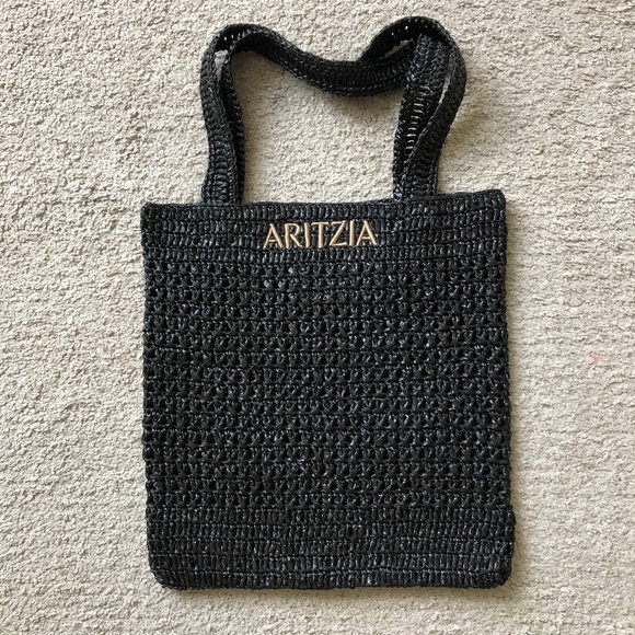 Aritzia Handbags - Aritzia Tote bag.